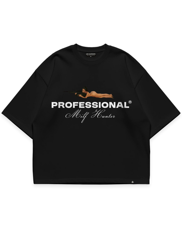 Milf hunter siyah oversize boxy fit tshirt, keskin nişancı figürlü grafik ve beyaz yazı baskılı, streetwear tasarım #siyah