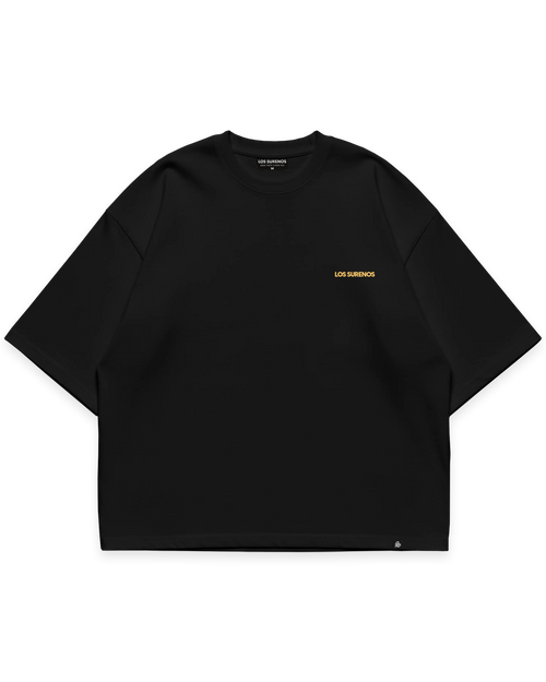 Siyah oversize tshirt, ön göğüste minimal sarı Los Surenos logosu, sade ve premium streetwear tasarım #siyah