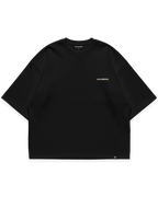 Virgin Mary Tee siyah oversize tshirt, ön yüzde minimal Los Surenos yazı detayı, premium streetwear tasarım #siyah